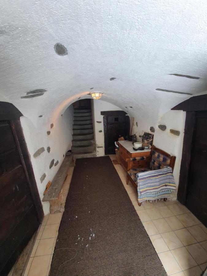 Bourg-Saint-Pierre : Le Cachet D'Antan Daire Dış mekan fotoğraf